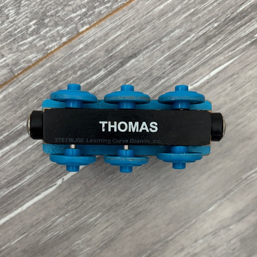 Wooden Thomas 2003 - Picture 6 of 8